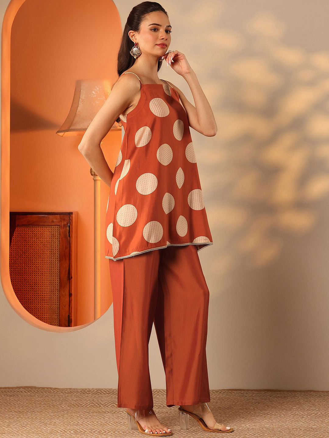 Women Geometric Printed A-Line Kurti with Trousers