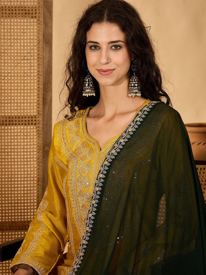 Women Ethnic Motif Embroidered Sequinned Kurta With Trousers & Dupatta