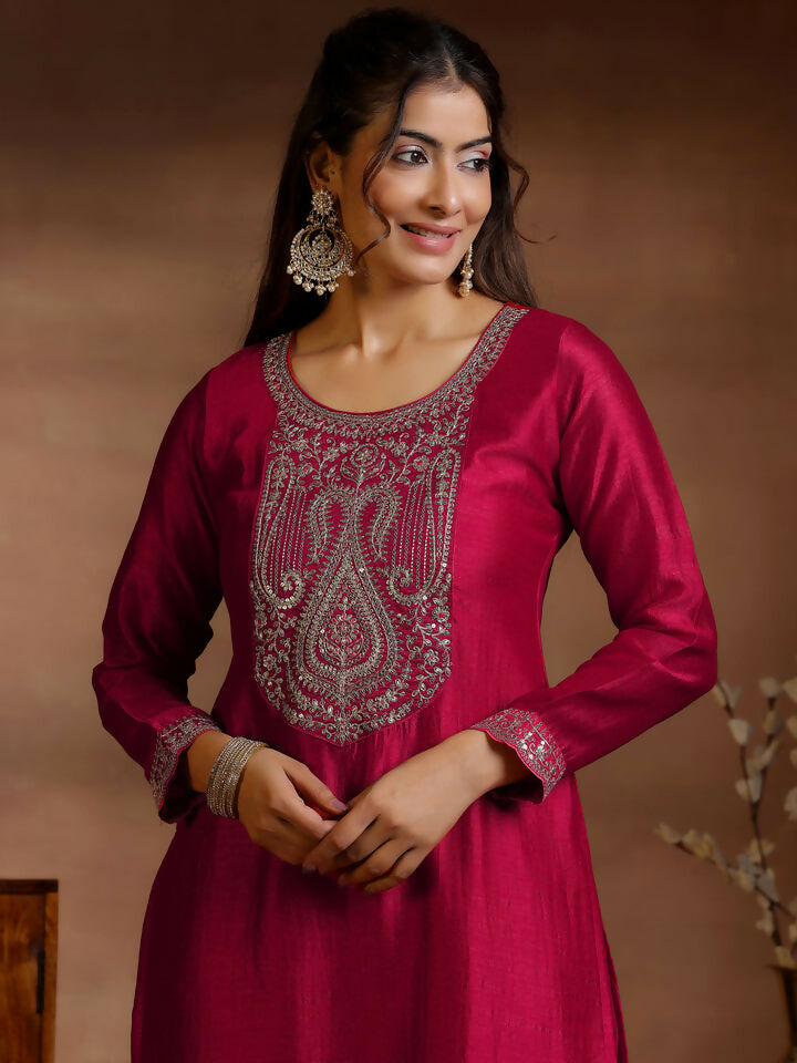 Women's LB Red Embroidered Silk Blend Straight Suits With Dupatta