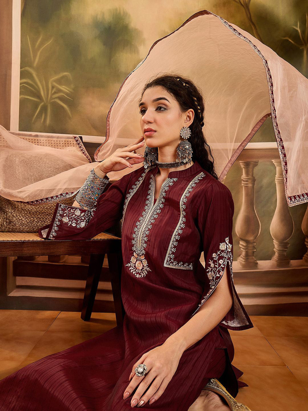 Thread Embroidered Kurta With Trousers & Dupatta