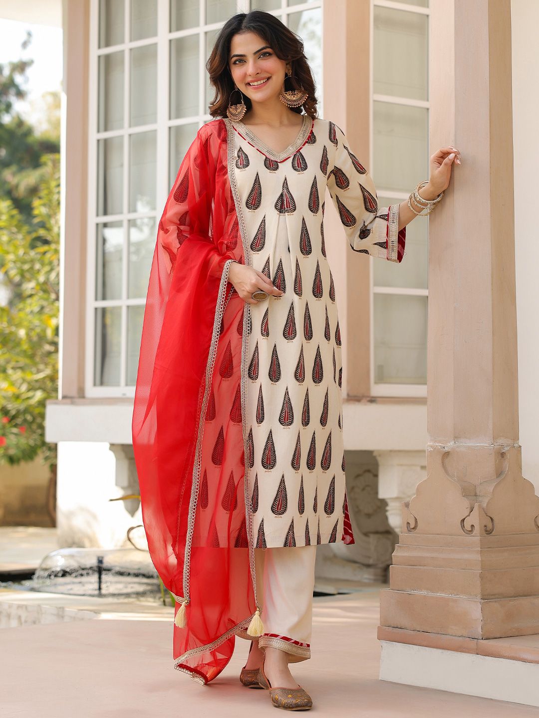 Dhiyona RR Women's Ethnic Motifs Printed Regular Beads and Stones Kurta with Trousers & With Dupatta