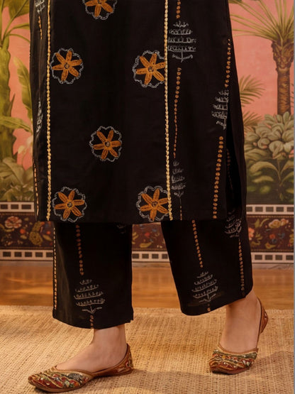 Embroidered Pure Cotton Round Neck Kurta & Trousers