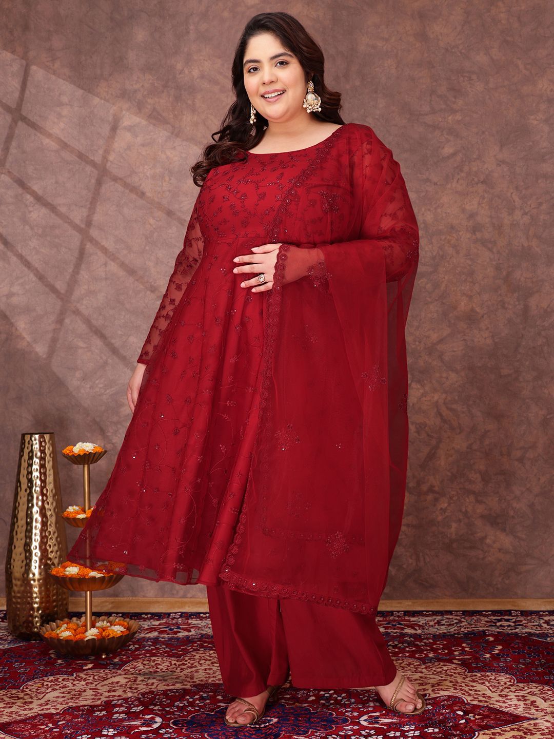 Dhiyona IN Women Floral Embroidered Thread Work Kurta with Palazzos & Dupatta