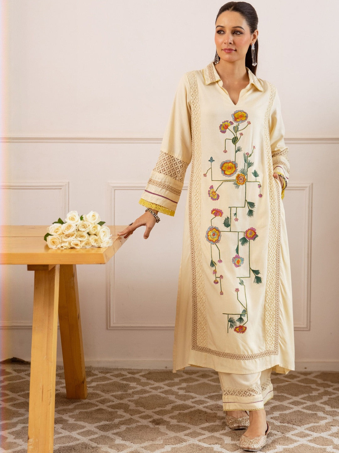 Embroidered Straight Kurta & Trousers