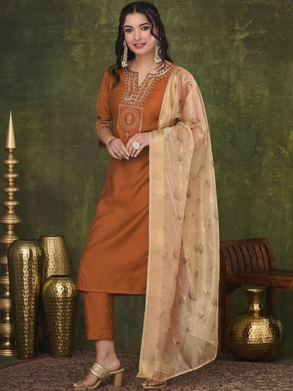 Embroidered Notched Neck Kurta & Trousers With Dupatta