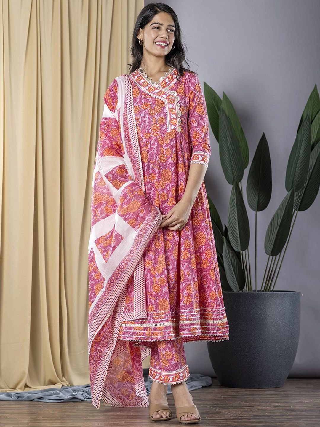 Dhiyona KL V-Neck Floral Printed Pure Cotton Anarkali Kurta with Trousers & Dupatta