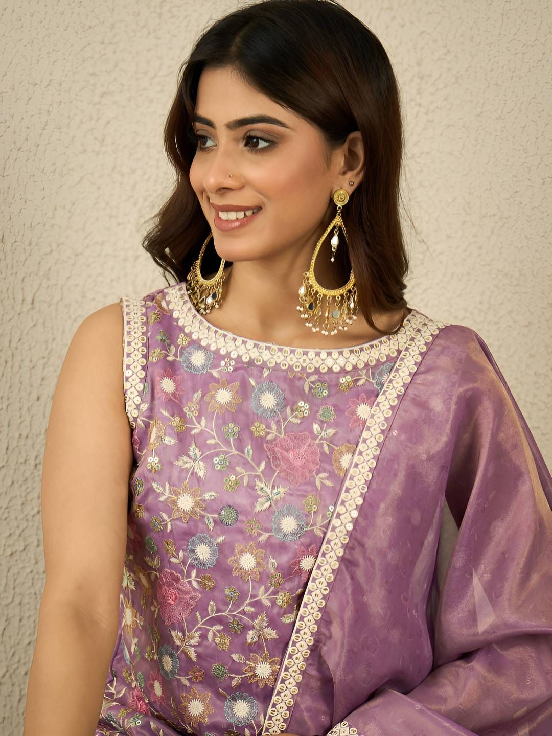 Dhiyona IN Floral Embroidered Thread Work Kurta With Sharara & Dupatta