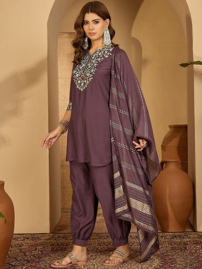 Women Purple Embroidered Kurta Sets With Dupatta