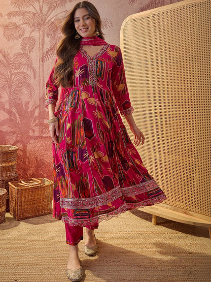 Women Festive Embroidered Anarkali Kurta Set With Tasseled Dupatta