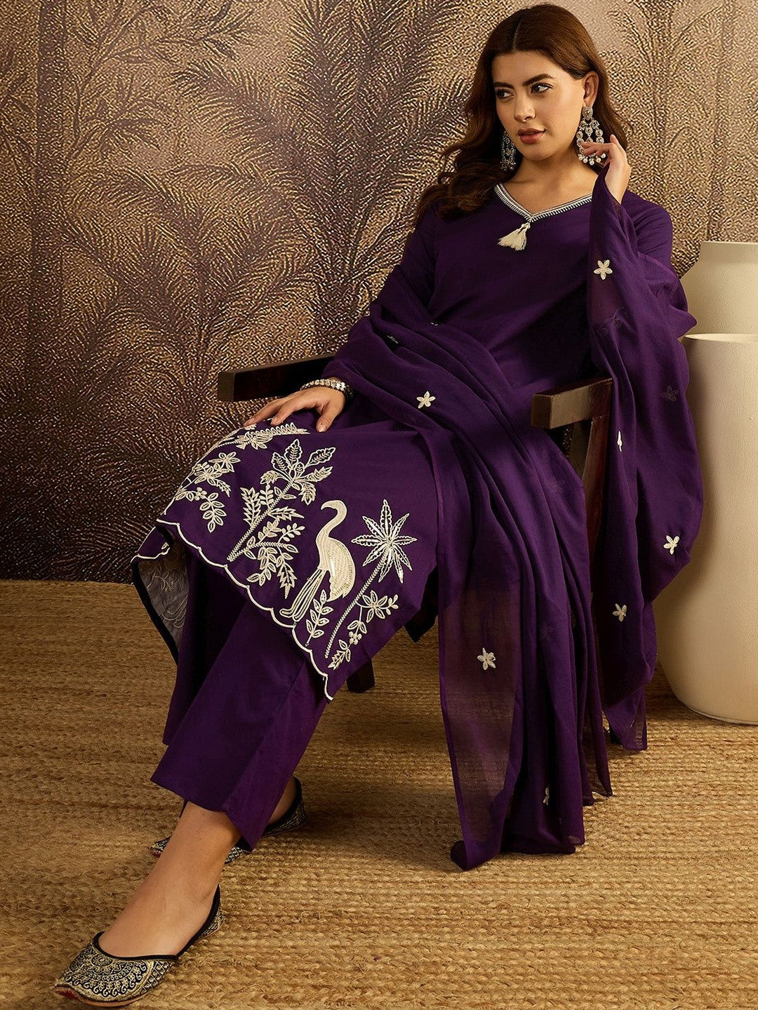 Dhiyona SN Thread Work Embroidered Kurta with Trousers & Dupatta