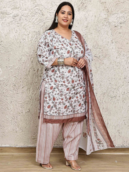 Dhiyona KL Women Plus Size Floral Printed Kurta with Palazzos & Dupatta