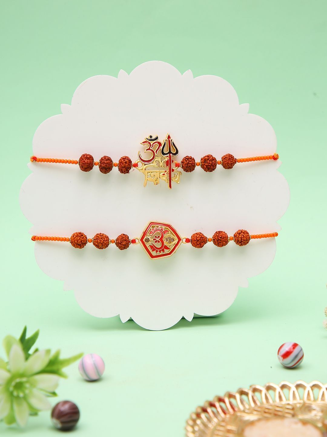 Dhiyona Rakhi