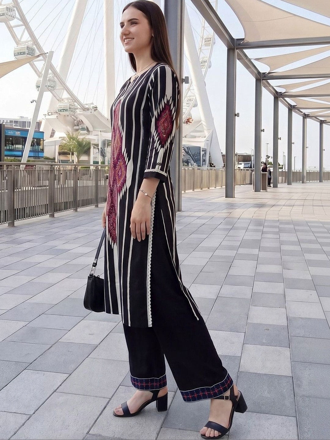 Women Printed Regular Pure Cotton Kurta with Palazzos