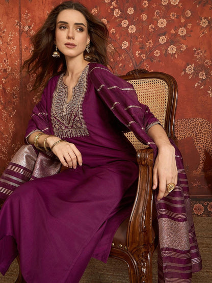 Women Ethnic Motifs Embroidered Regular Thread Work Kurta with Trousers & With Dupatta