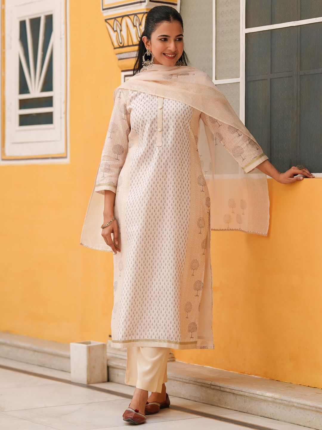 Dhiyona RR Women's Ethnic Motifs Printed Regular Chanderi Cotton Straight Kurta Set