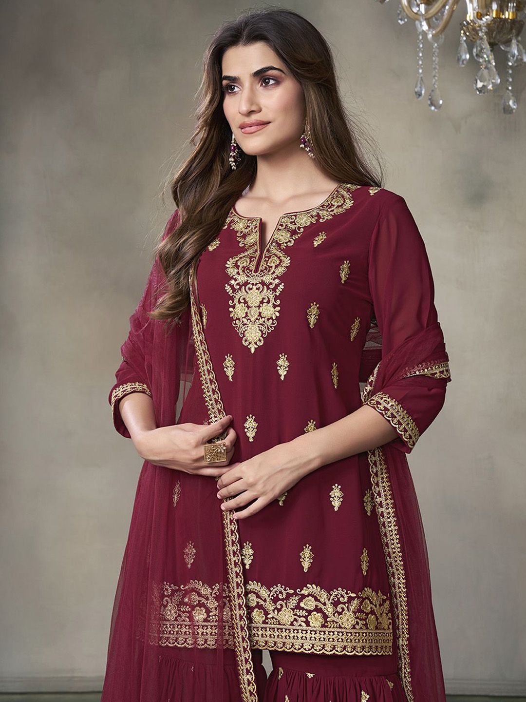 Dhiyona IN Women Floral Zari and Sequinned Embroidered Kurta Set with Dupatta