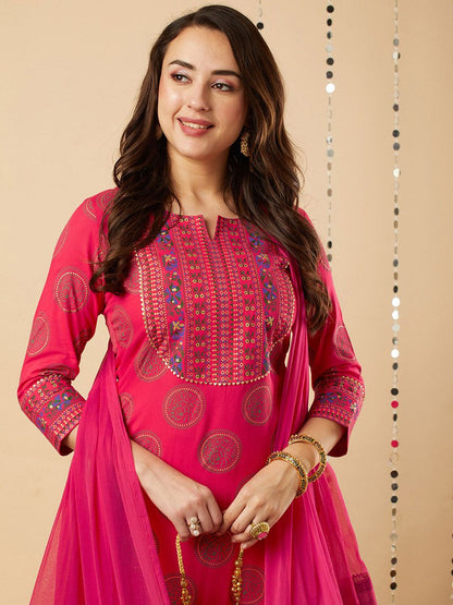 Dhiyona KL Women Ethnic Motifs Printed Regular Kurta with Trousers & With Dupatta
