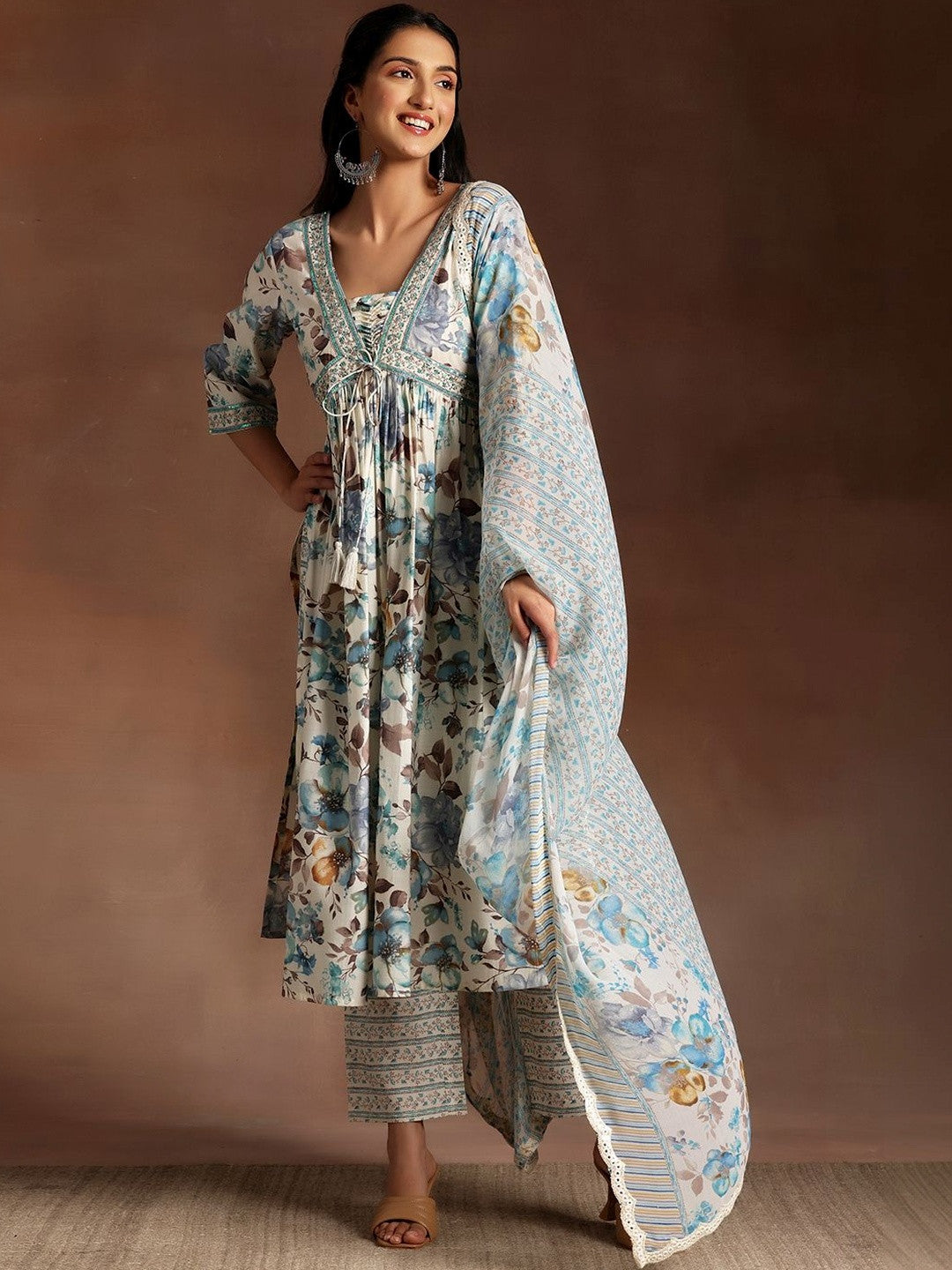 Women Floral Printed Empire Kurta with Trousers & With Dupatta