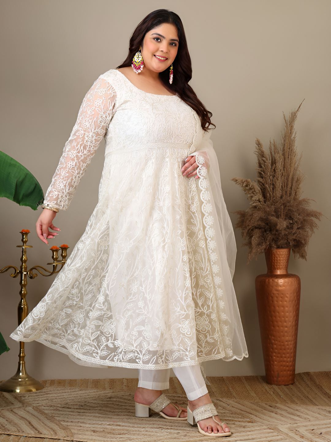 Dhiyona IN Women Floral Embroidered Empire Thread Work Kurta with Trousers & Dupatta