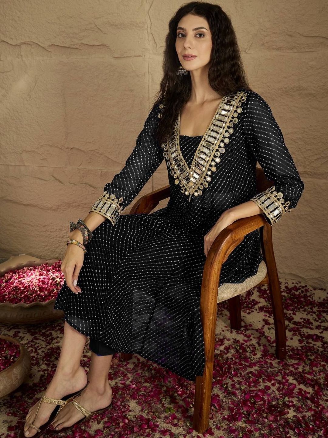 Black Abstract Printed Panelled Square Neck Georgette Straight Kurta With Trousers