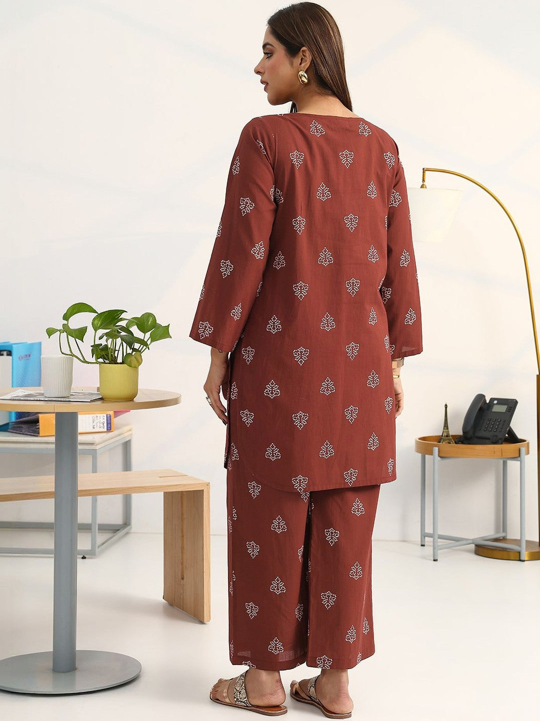 Women Ethnic Motifs Printed Regular Cotton Blend Kurta with Palazzos