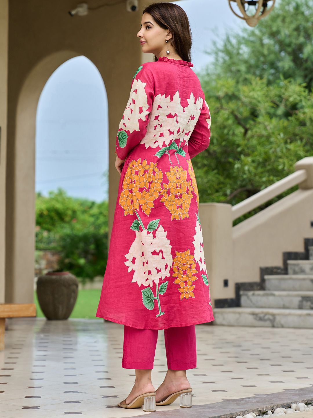 Dhiyona IE Floral Printed Pure Cotton Mandarin Collared Tunic With Trousers
