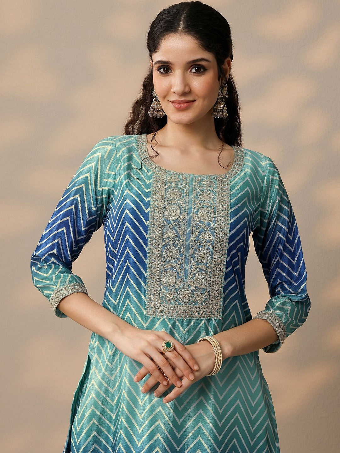 Women Chevron Printed Kurta with Palazzos & Dupatta