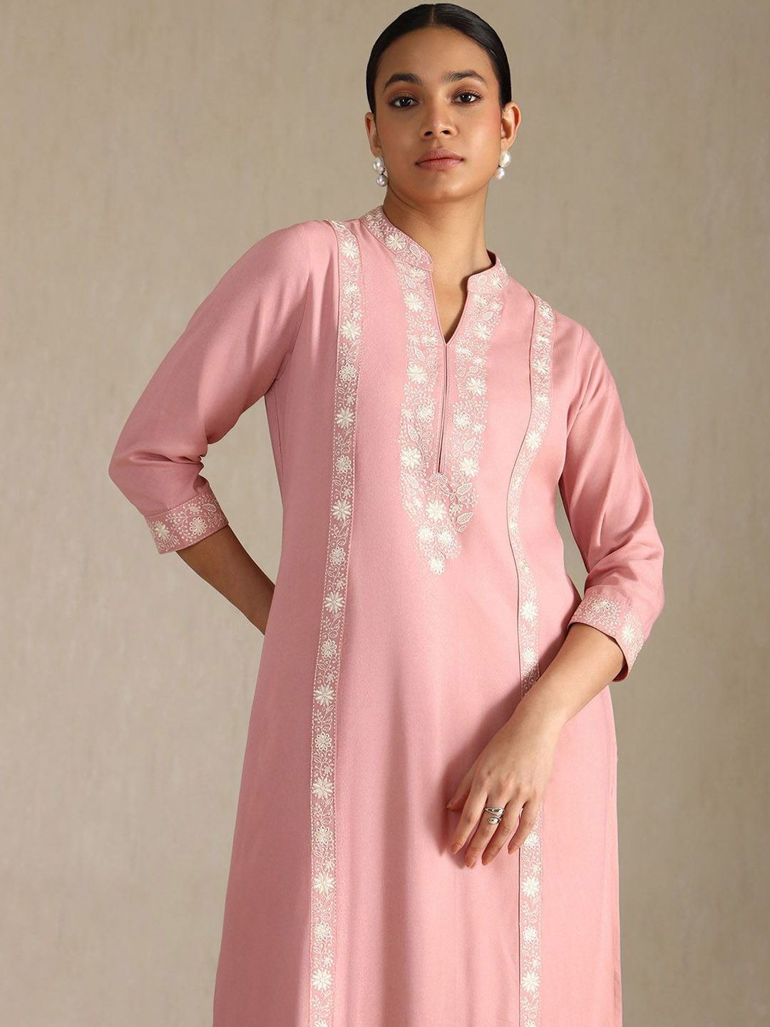 Dhiyona SO Women's Women Ethnic Motifs Embroidered Regular Thread Work Kurta with Trousers