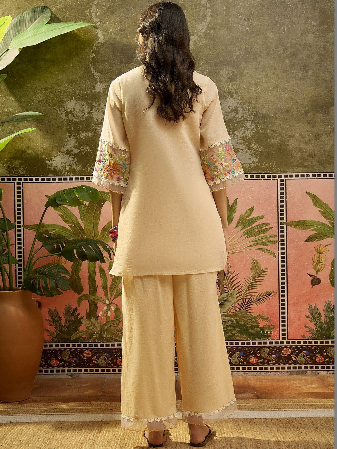 Embroidered Pure Cotton Round Neck Kurti & Trousers