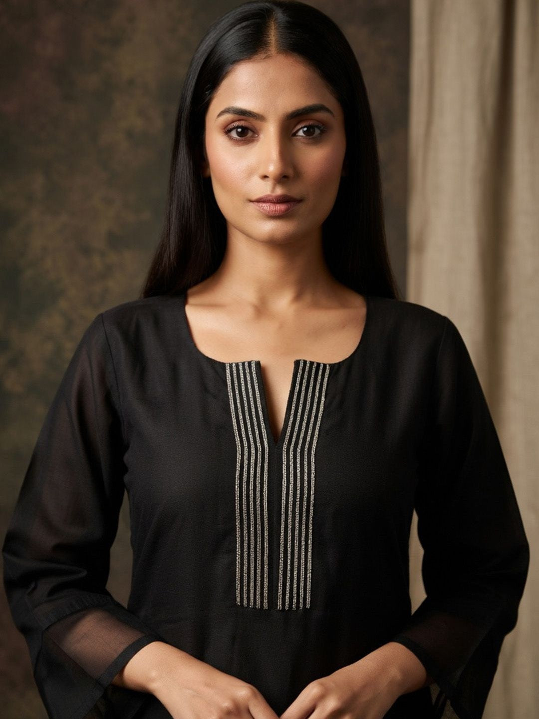 Round Neck Kurta & Trousers With Dupatta