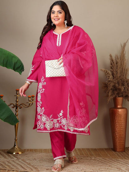 Dhiyona IN Women Plus Size Floral Embroidered Thread Work Kurta with Trousers & Dupatta