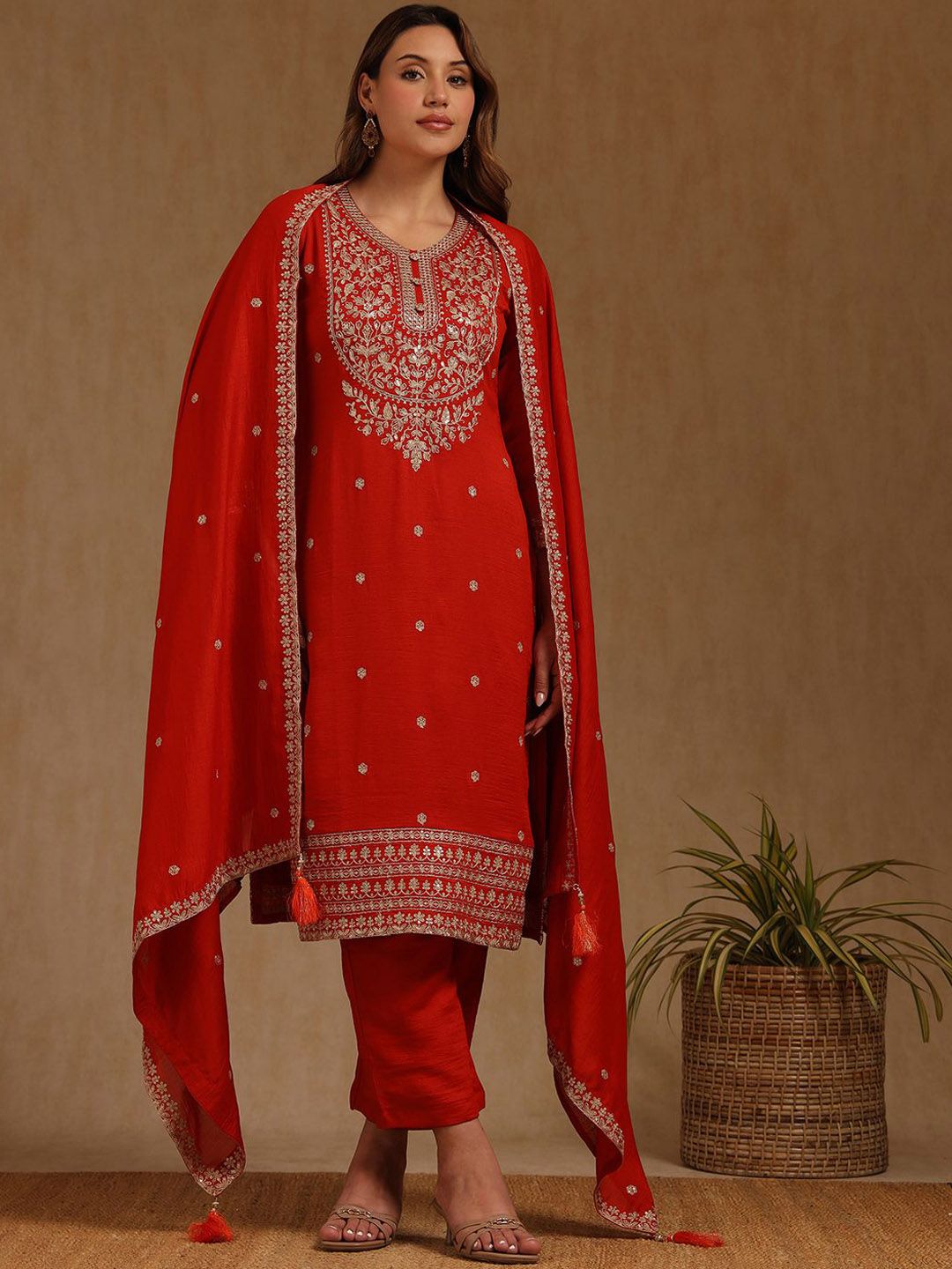 Dhiyona SO Women's Women Ethnic Motifs Embroidered Beads and Stones Kurta & Trousers With Dupatta