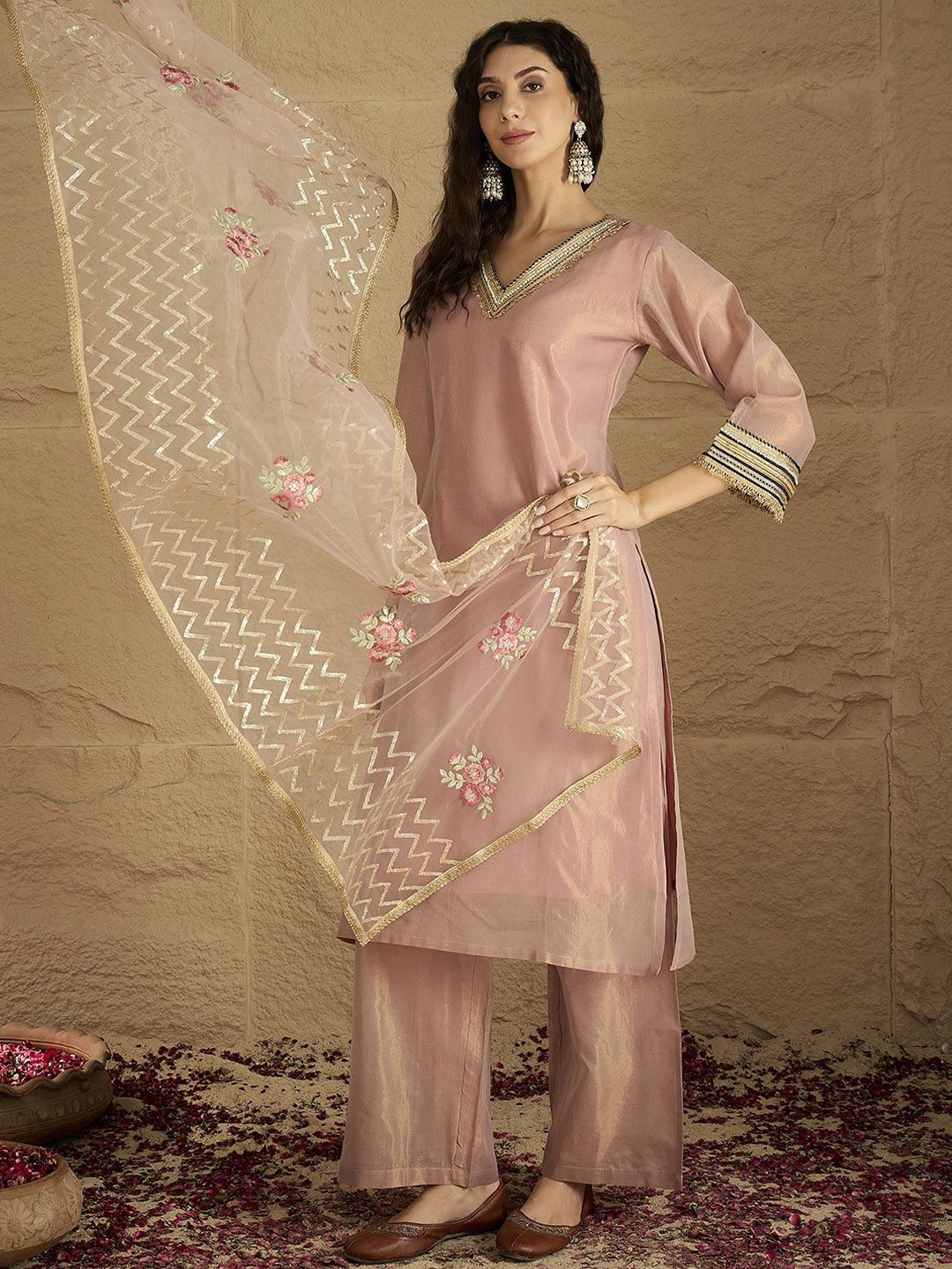 Dhiyona VA Women Solid Kurta with Palazzo & Dupatta