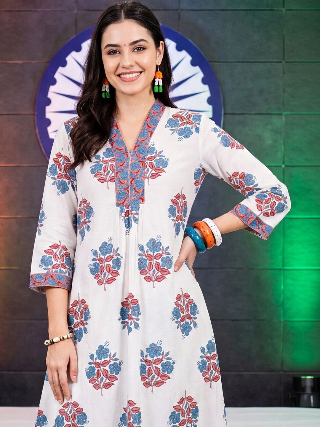 Women Floral Printed Regular Pure Cotton Kurta with Trousers
