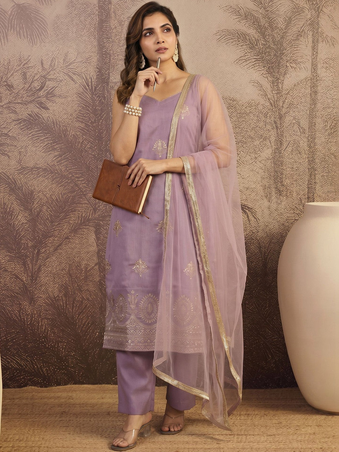 Dhiyona SN Embroidered V Neck Kurta Sets