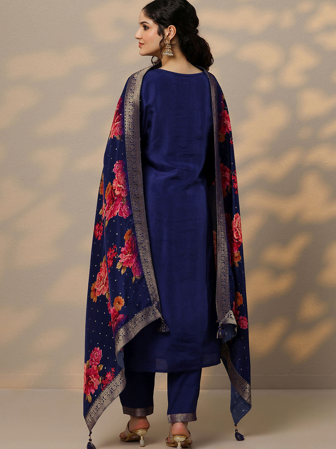 Women Ethnic Motifs Regular Thread Work Kurta with Trousers & With Dupatta