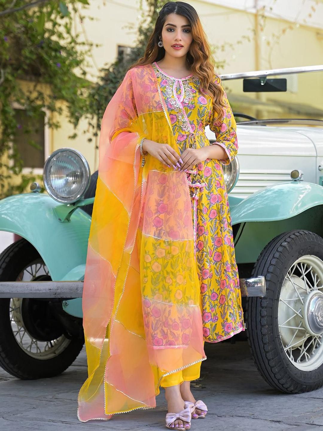 Dhiyona KL Yellow Printed Kurta Pant with Dupatta
