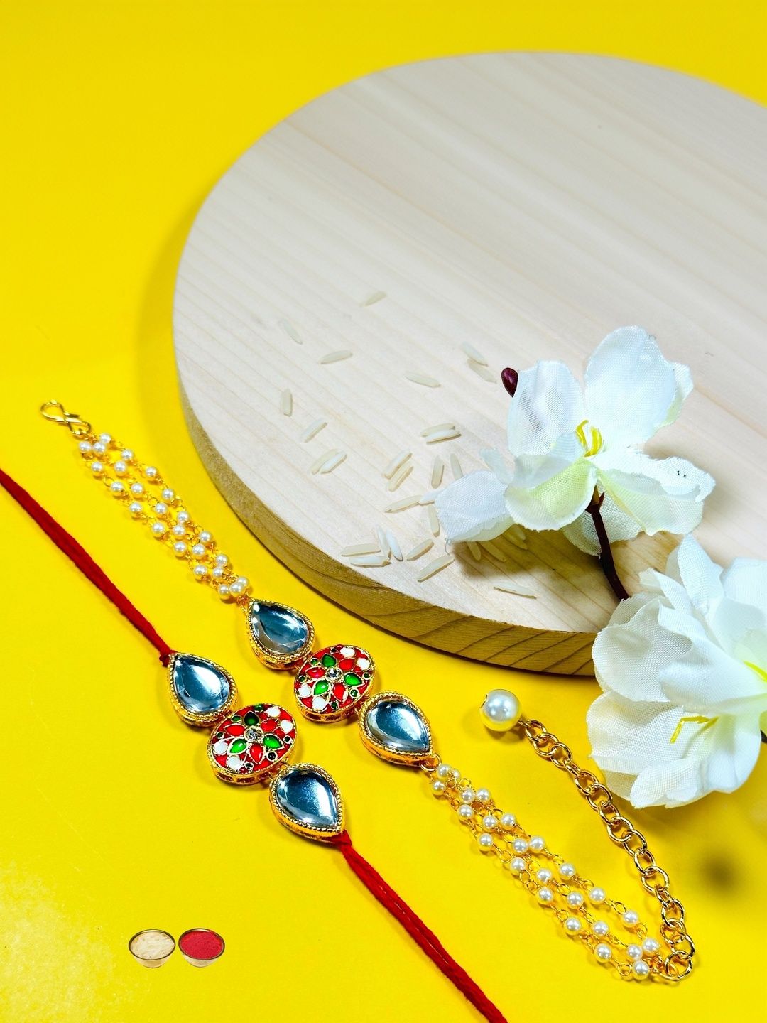 Dhiyona Rakhi