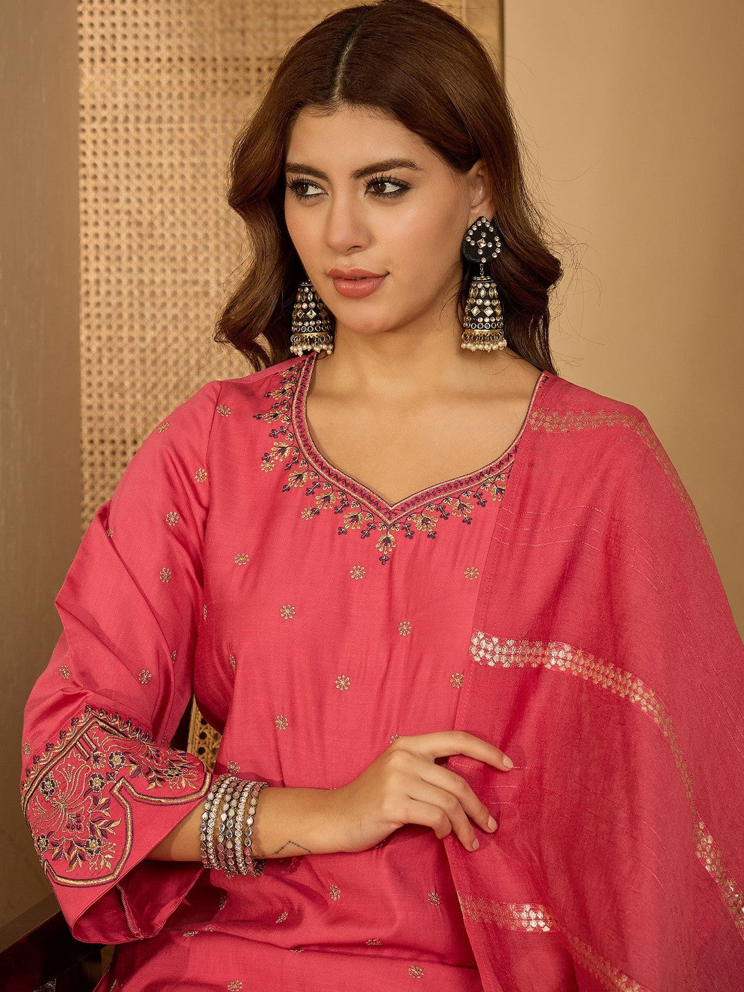 Women Ethnic Motifs Embroidered Regular Kurta & Trousers With Dupatta