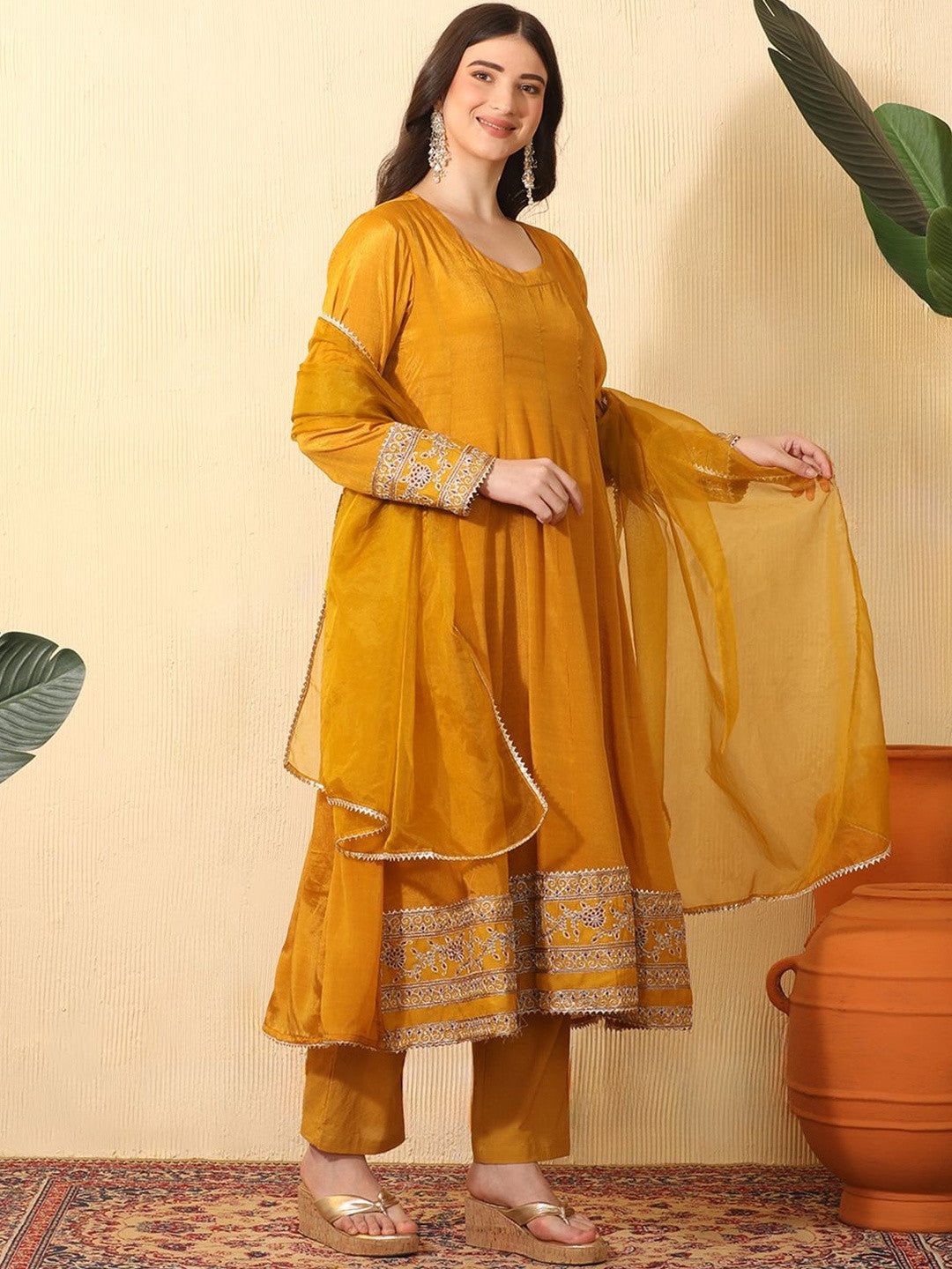 Women Ethnic Motifs Embroidered Layered Gotta Patti Kurta with Trousers & With Dupatta