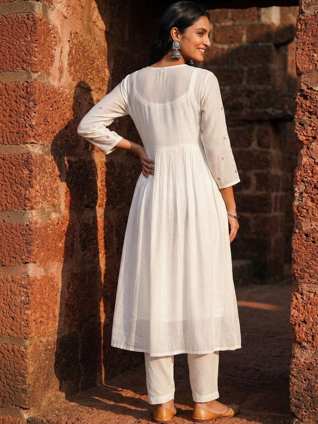 Embroidered V-Neck Kurta & Trousers