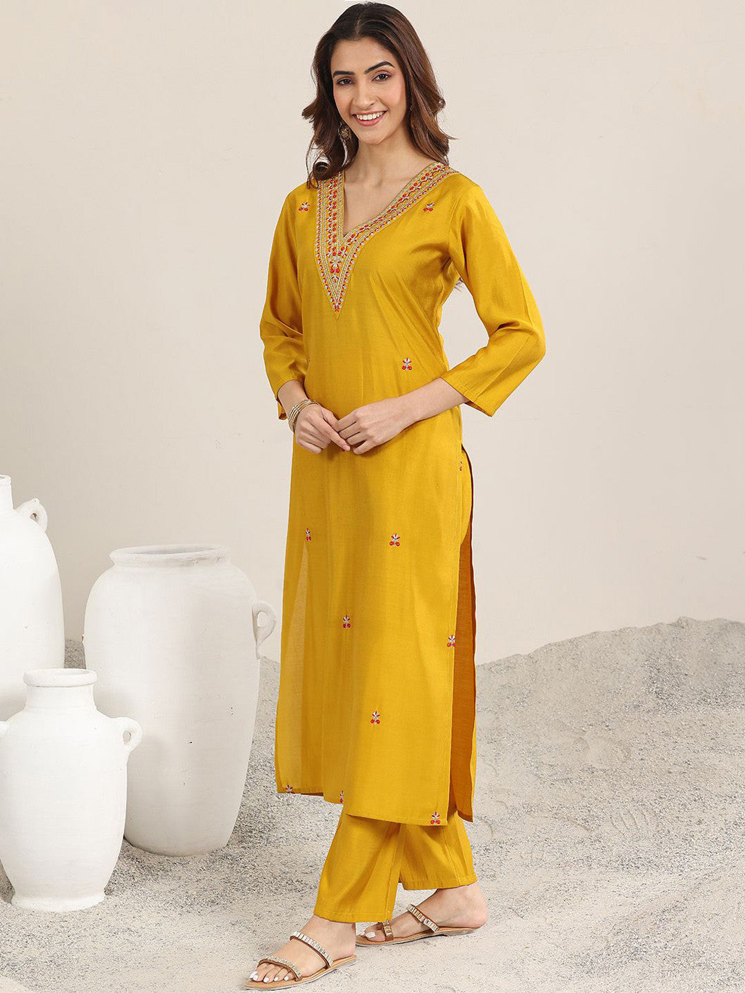 Floral Embroidered V Neck Sequinned Kurta With Trousers & Dupatta