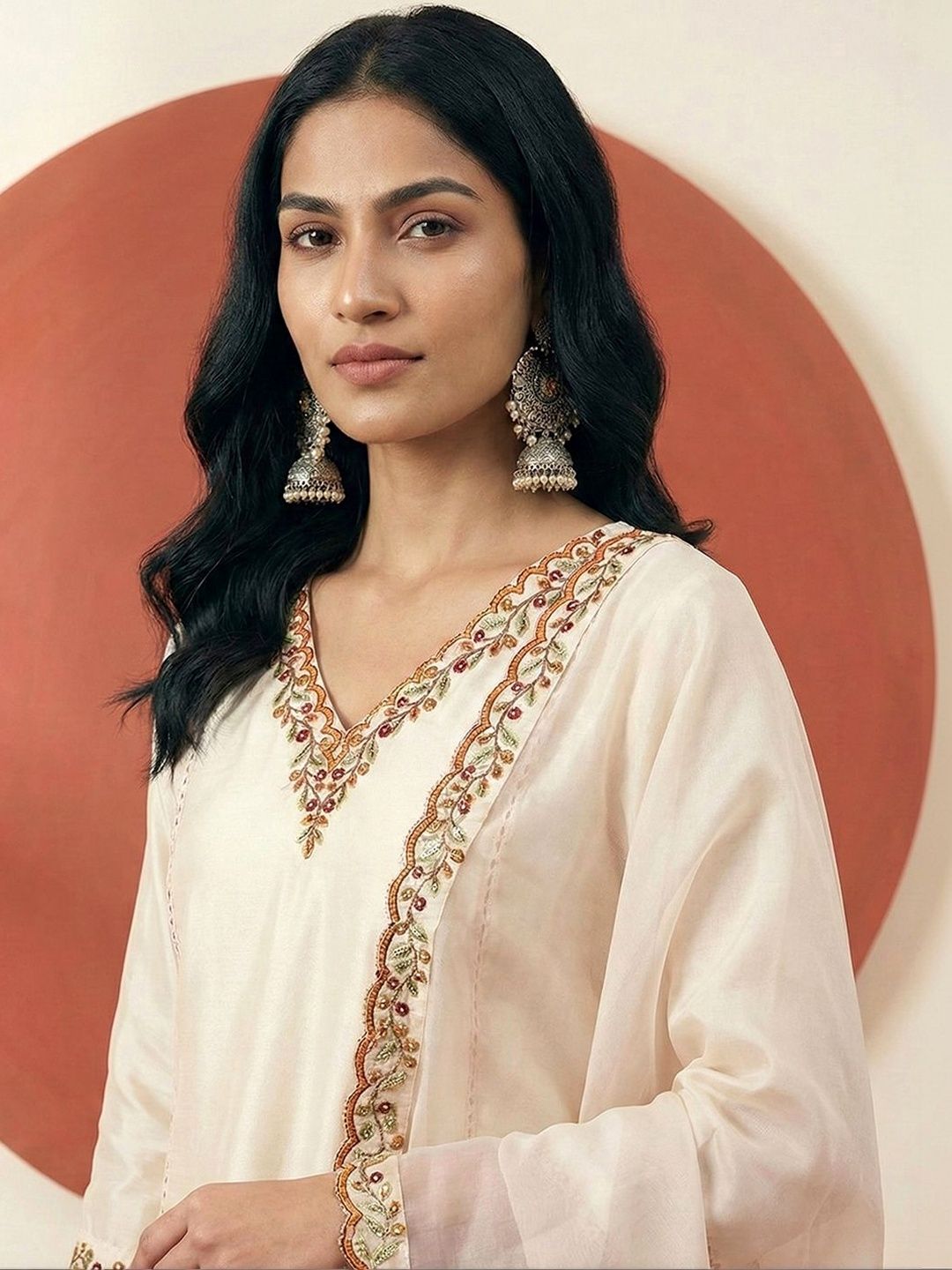 Dhiyona CH Women Ethnic Motifs Embroidered Regular Thread Work Kurta with Trousers & With Dupatta