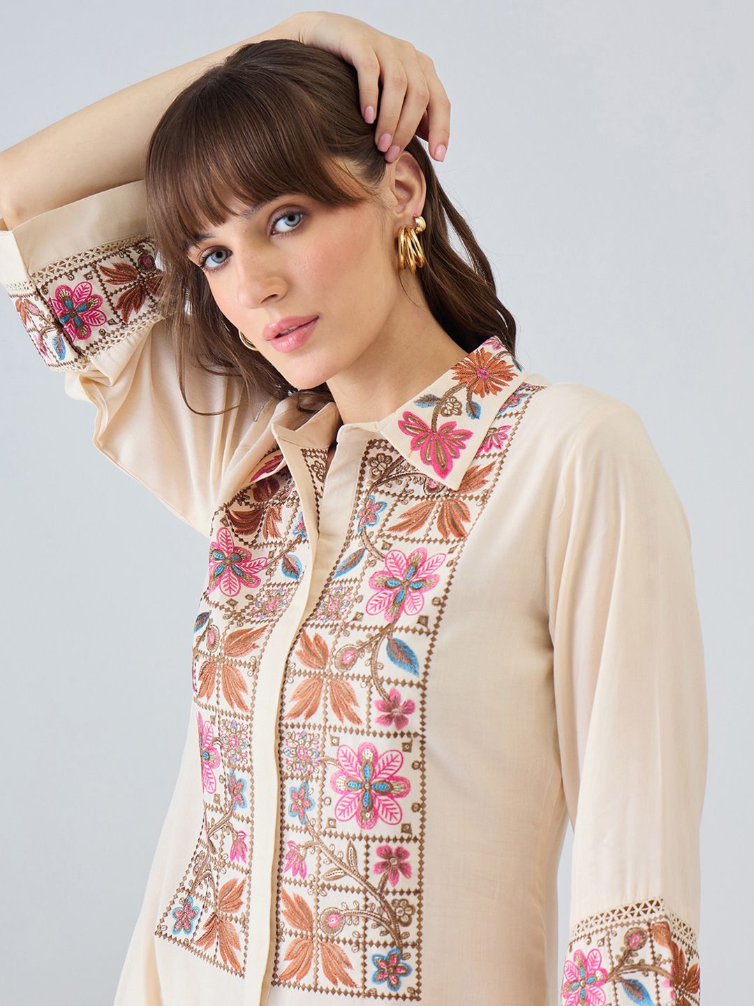 Dhiyona IE Women Floral Embroidered Regular Thread Work Kurta with Patiala