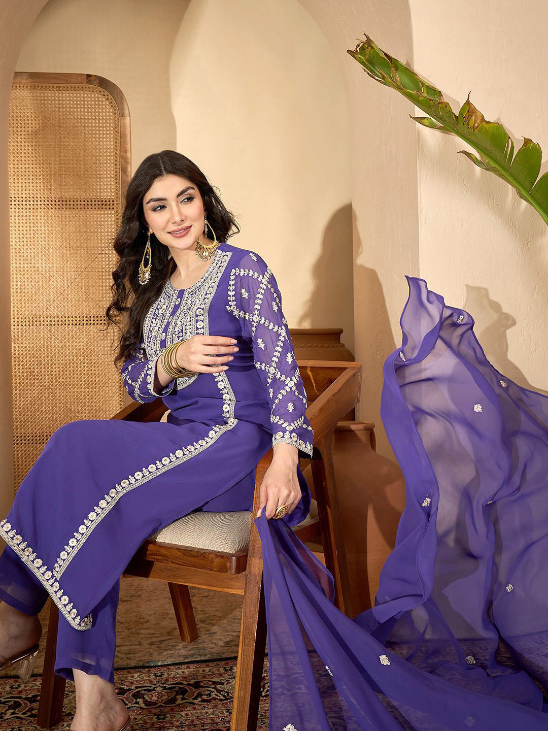 Women Floral Embroidered Kurta with Trousers & Dupatta