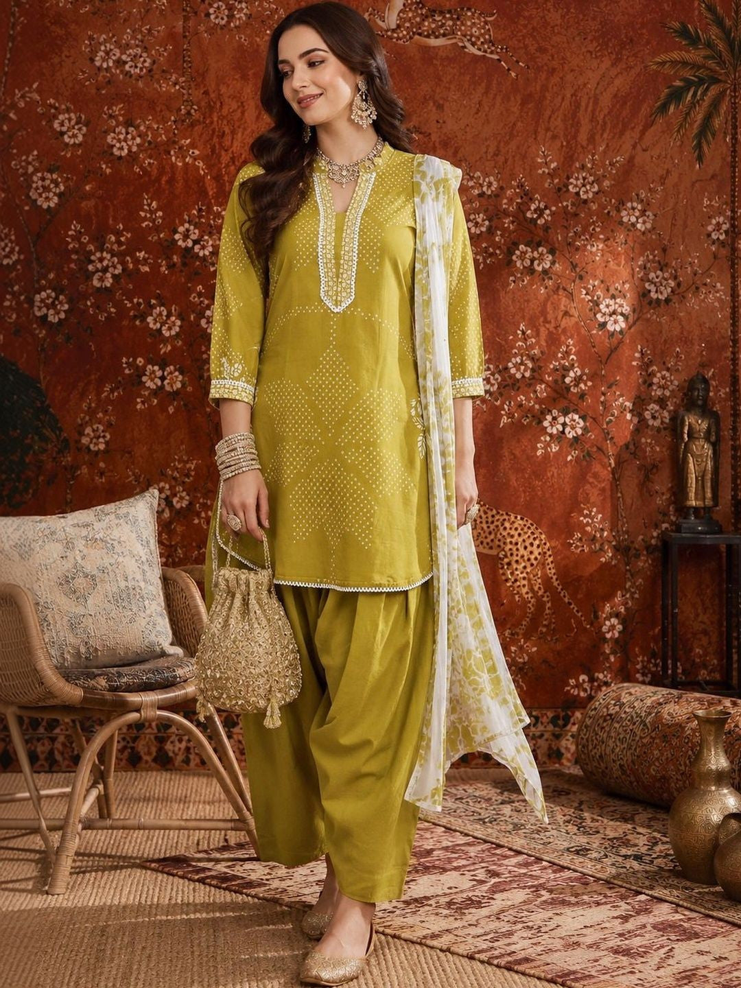 Women Cotton Printed Straight Farshi Salwar Suit Set