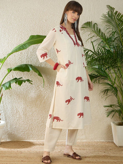 Dhiyona IE Printed V-Neck Three-Quarter Sleeves Pure Cotton Tunic And Trousers