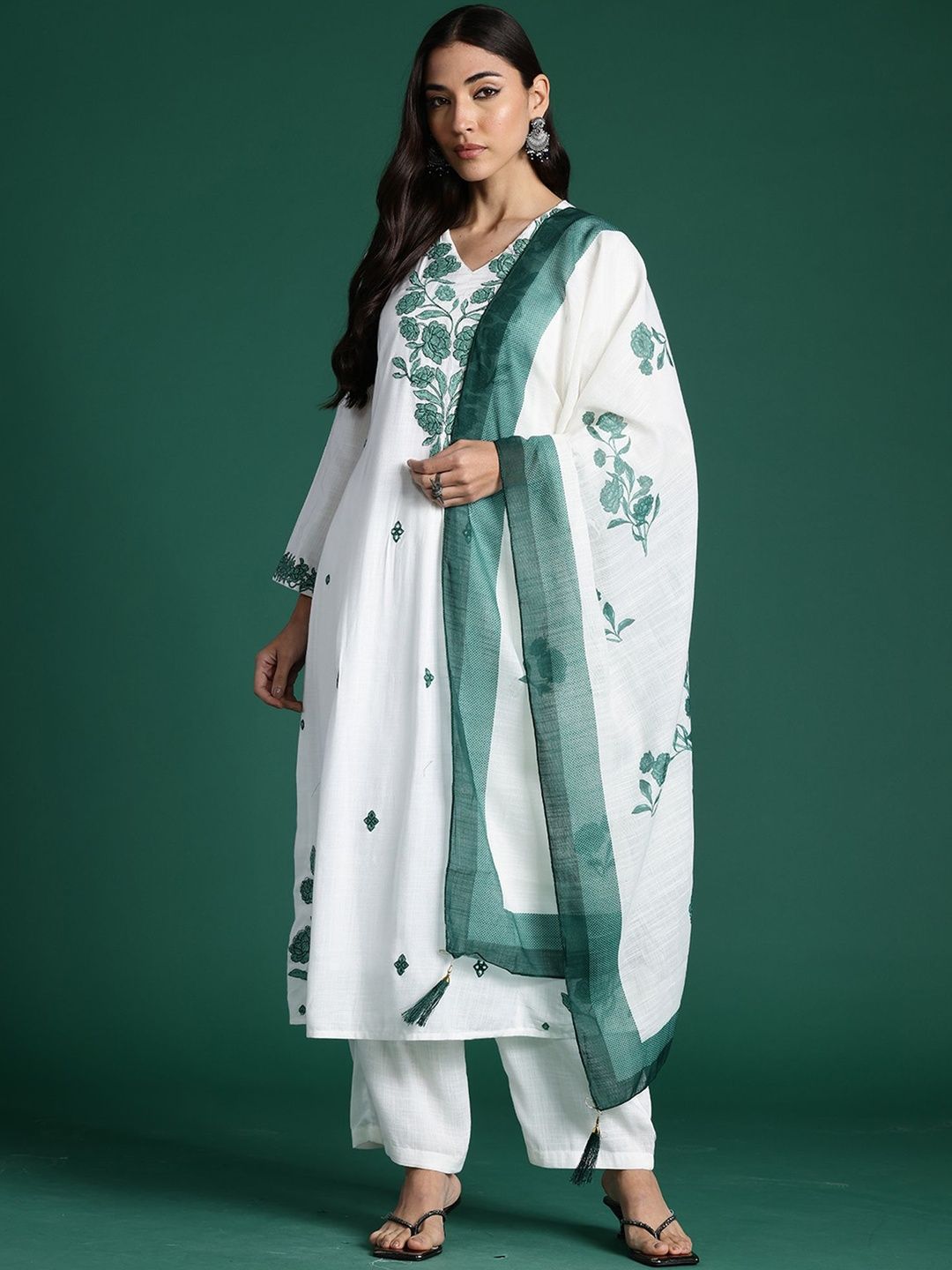 Dhiyona IE Women Floral Embroidered Regular Pure Cotton Kurta With Trousers & Dupatta