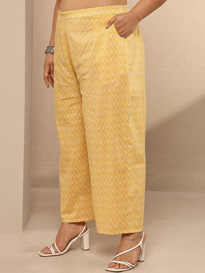Dhiyona Women's Plus Size Ethnic Motifs Printed Kurta with Trousers & With Dupatta