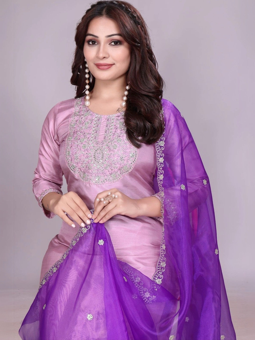 Women Ethnic Motifs Embroidered Regular Thread Work Kurta with Trousers & With Dupatta